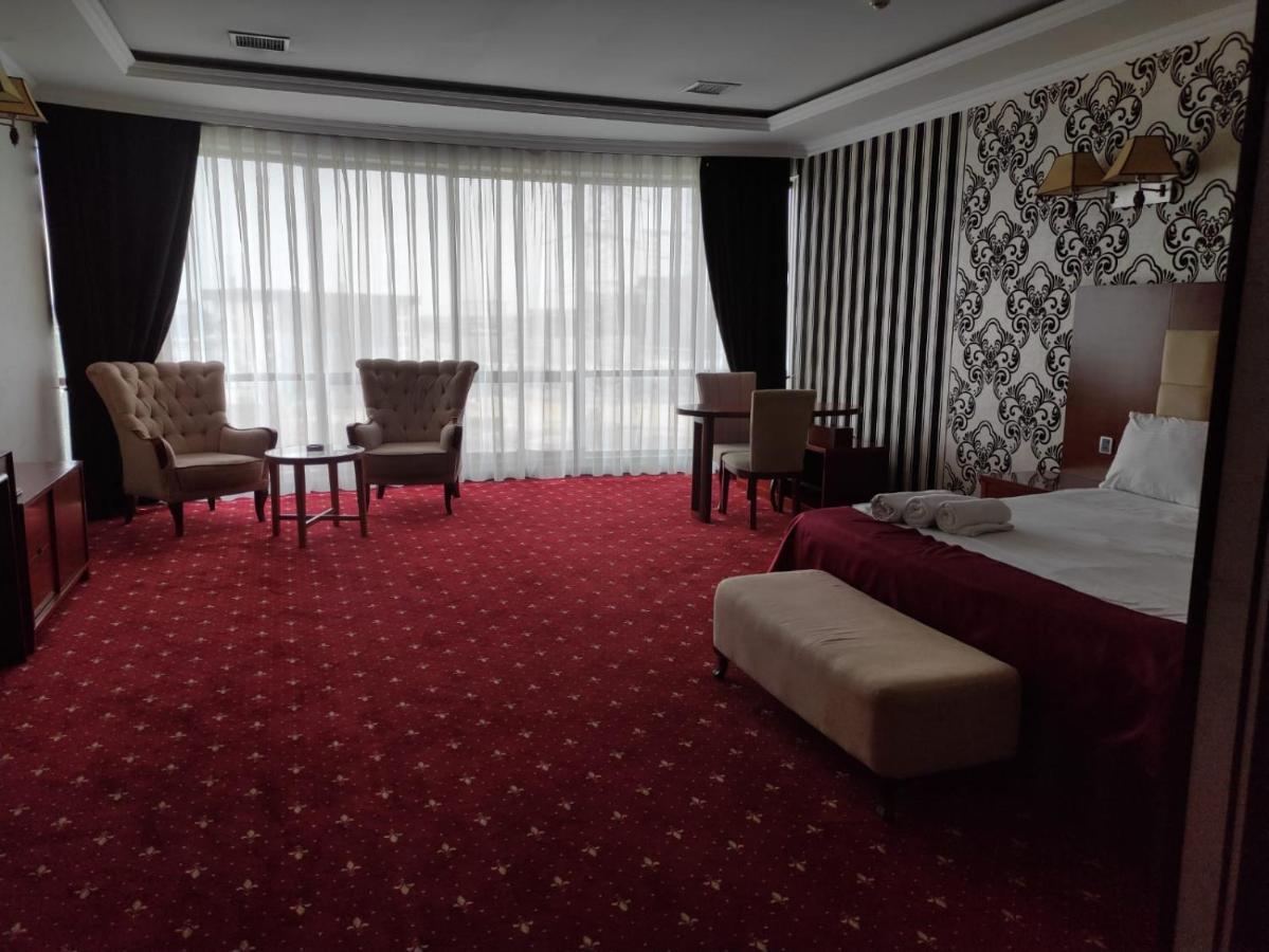 Emerald Hotel Baku Exterior foto